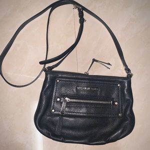 Michael kors mini crossbody